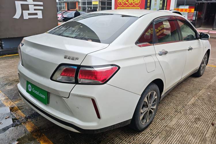 Used Venucia D60EV 2020 Standard Range Comfort Edition Rear Right 45 Deg