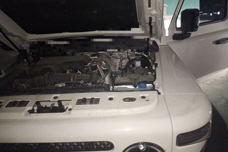 Used 212 T01 2024 2.0T Explorer Engine Bay Left