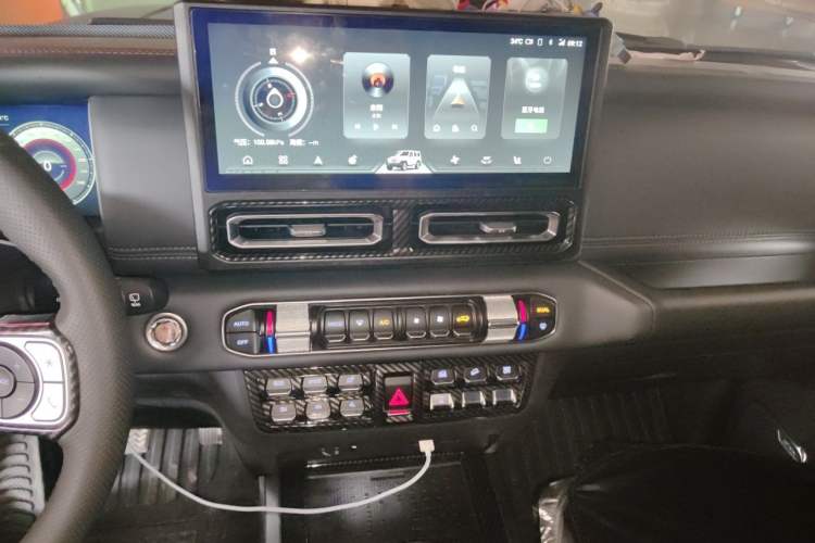 Used 212 T01 2024 2.0T Explorer Audio And AC Panel