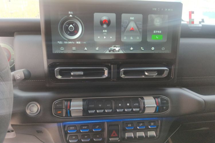 Used 212 T01 2024 2.0T Mechanic Audio And AC Panel