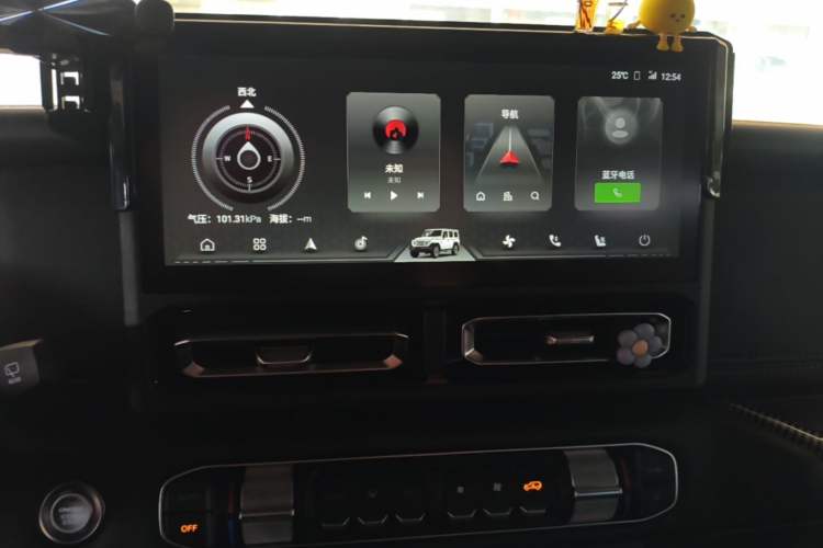 Used 212 T01 2024 2.0T Mechanic Audio And AC Panel