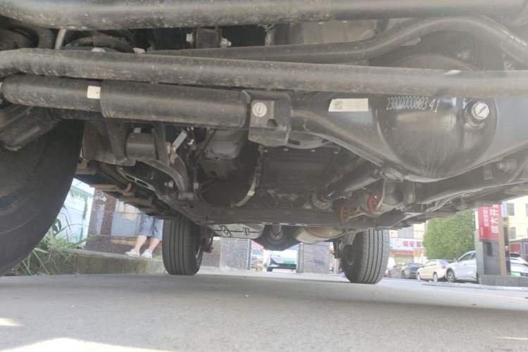 Used 212 T01 2024 2.0T Mechanic Chassis Front