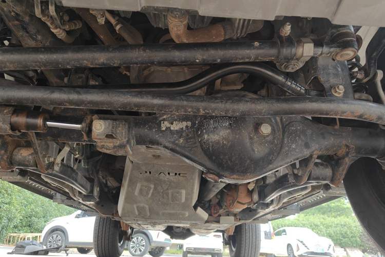 Used 212 T01 2024 2.0T Mechanic Chassis Front
