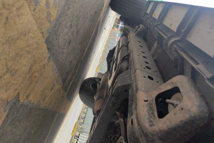 Used 212 T01 2024 2.0T Mechanic Chassis Front Right