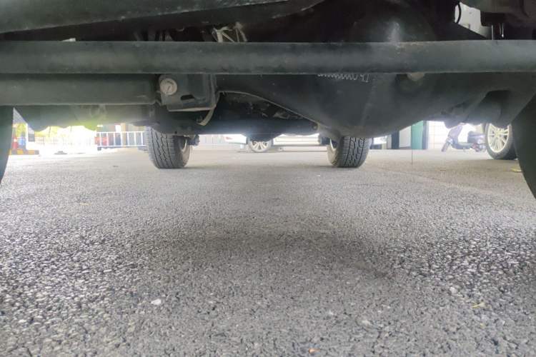 Used 212 T01 2024 2.0T Explorer Chassis Front