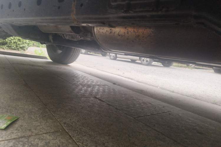 Used 212 T01 2024 2.0T Explorer Chassis Rear Left