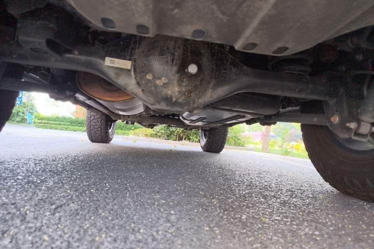 Used 212 T01 2024 2.0T Explorer Chassis Rear