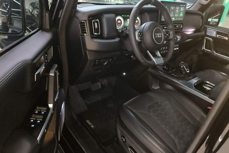 Used 212 T01 2024 2.0T Explorer Driver Seat