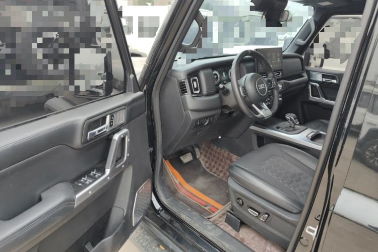 Used 212 T01 2024 2.0T Explorer Driver Seat