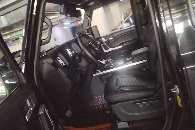 Used 212 T01 2024 2.0T Mechanic Driver Seat