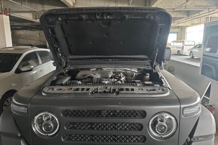Used 212 T01 2024 2.0T Mechanic Engine Bay