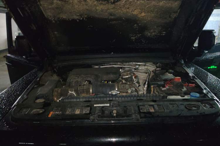 Used 212 T01 2024 2.0T Mechanic Engine Bay
