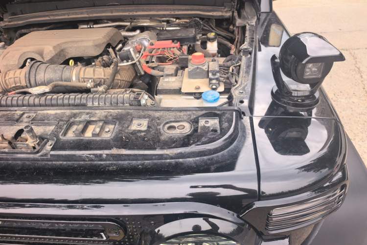 Used 212 T01 2024 2.0T Mechanic Engine Bay Left