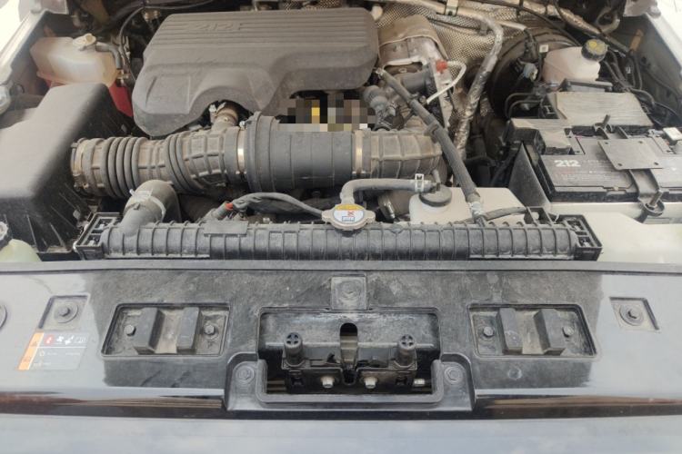 Used 212 T01 2024 2.0T Mechanic Engine Bay