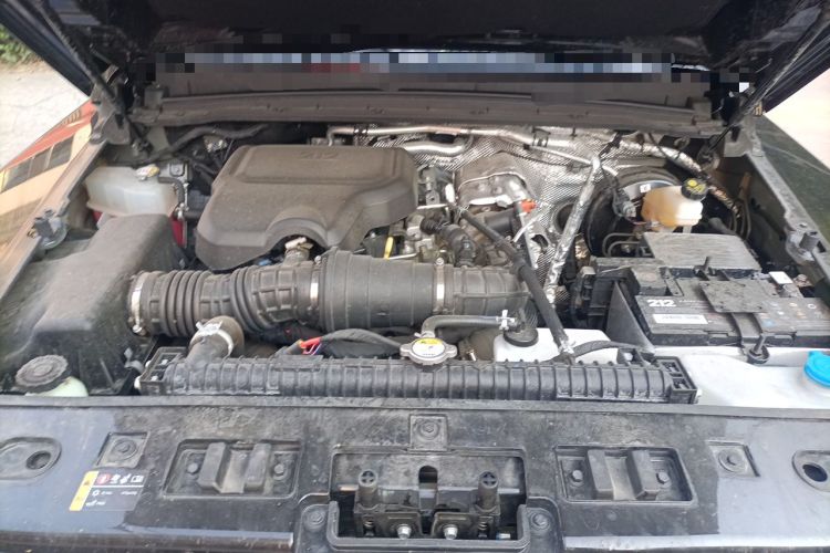 Used 212 T01 2024 2.0T Mechanic Engine Bay