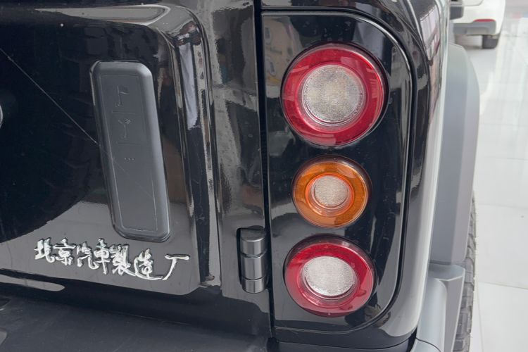 Used 212 T01 2024 2.0T Mechanic Exterior 3