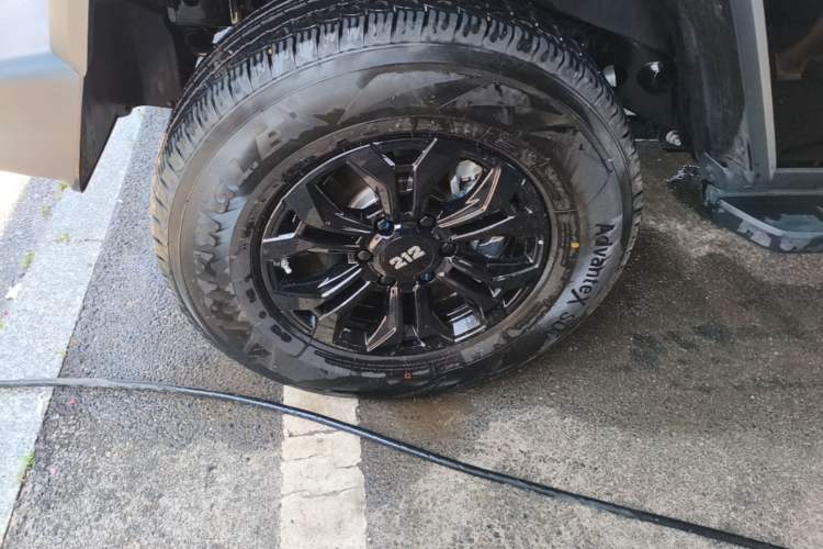 Used 212 T01 2024 2.0T Mechanic Exterior 4