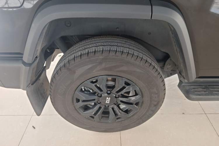 Used 212 T01 2024 2.0T Mechanic Exterior 5