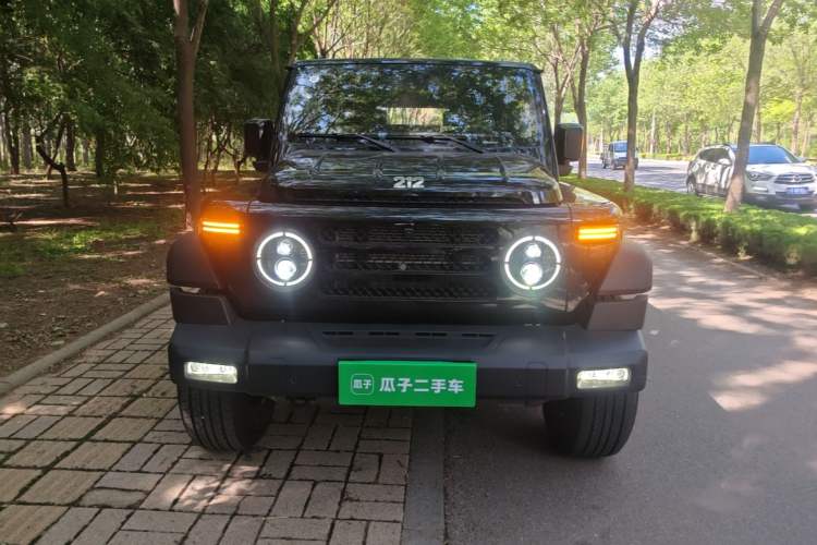 Used 212 T01 2024 2.0T Explorer Front