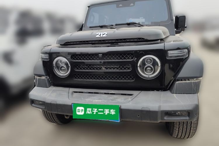 Used 212 T01 2024 2.0T Explorer Front