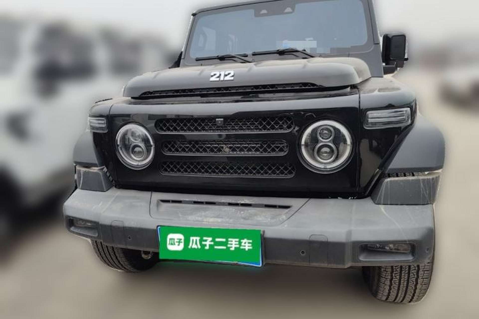 Used 212 T01 2024 2.0T Explorer Front