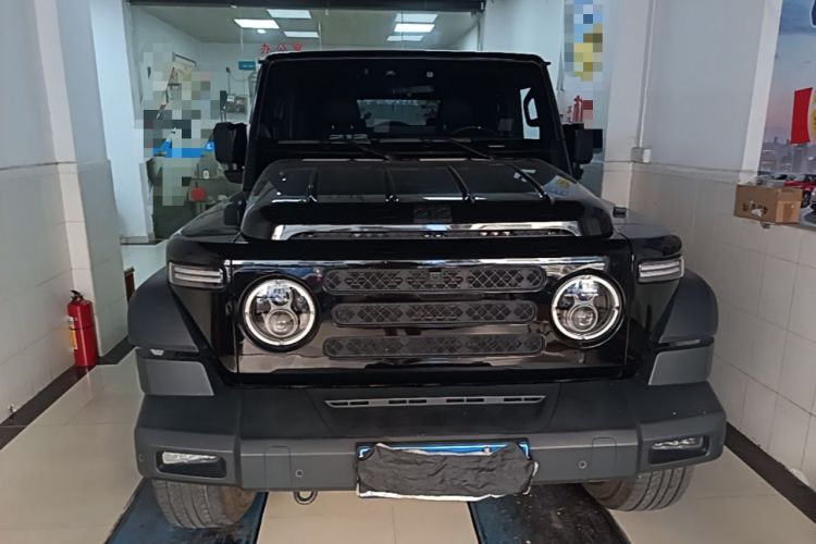 Used 212 T01 2024 2.0T Explorer Front
