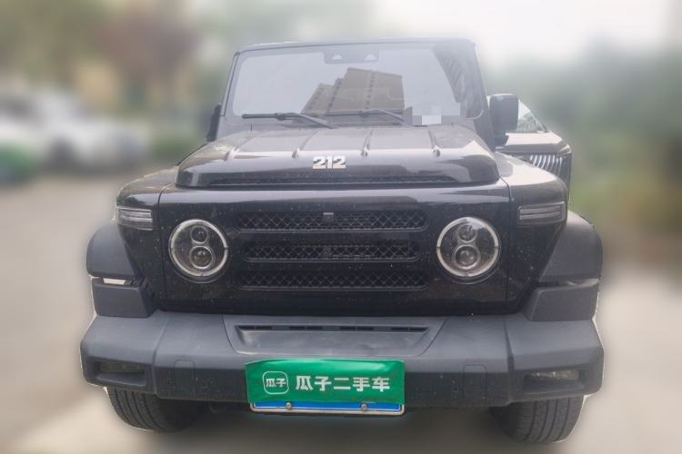 Used 212 T01 2024 2.0T Explorer Front