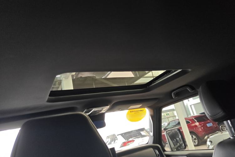 Used 212 T01 2024 2.0T Explorer Headliner
