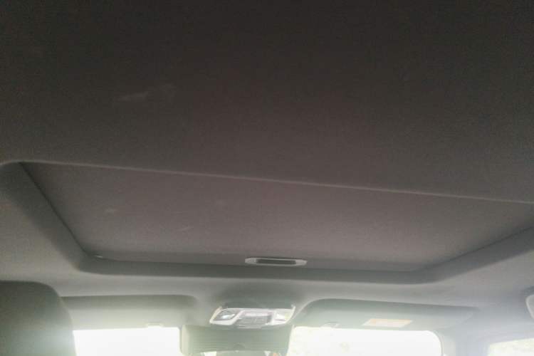 Used 212 T01 2024 2.0T Explorer Headliner