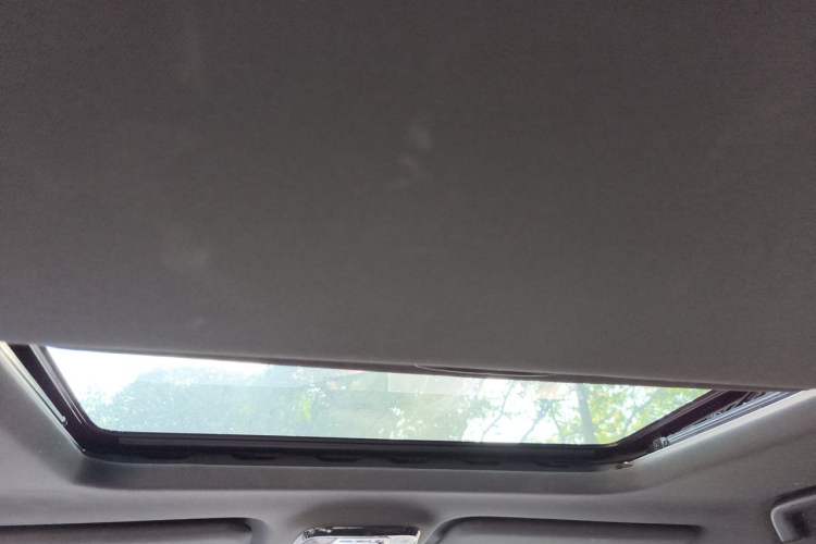 Used 212 T01 2024 2.0T Explorer Headliner