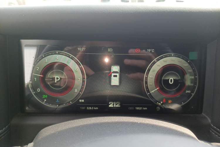 Used 212 T01 2024 2.0T Explorer Instrument Cluster