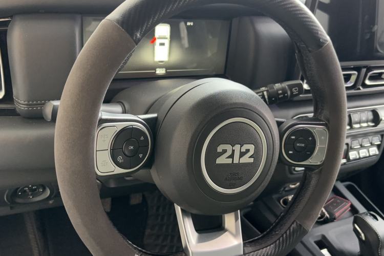 Used 212 T01 2024 2.0T Mechanic Interior 2