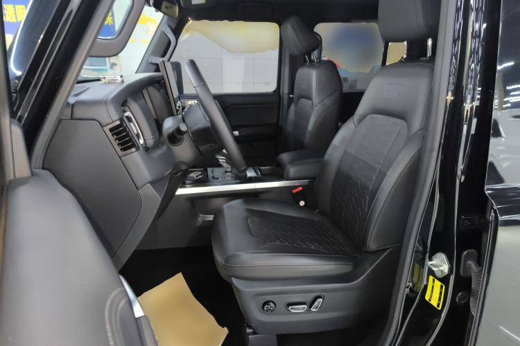 Used 212 T01 2024 2.0T Mechanic Left Front Seat