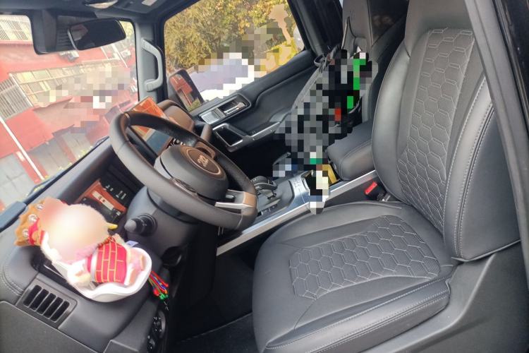 Used 212 T01 2024 2.0T Mechanic Left Front Seat