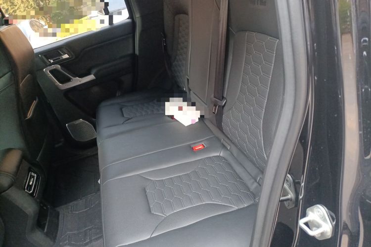 Used 212 T01 2024 2.0T Mechanic Left Rear Seat