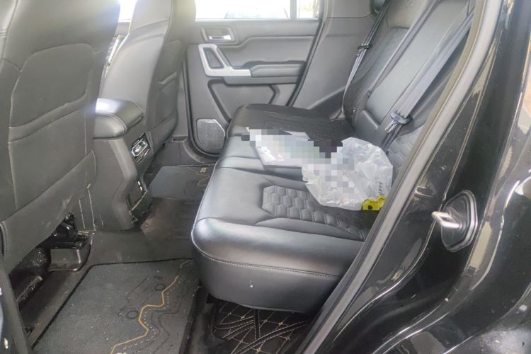 Used 212 T01 2024 2.0T Explorer Left Rear Seat