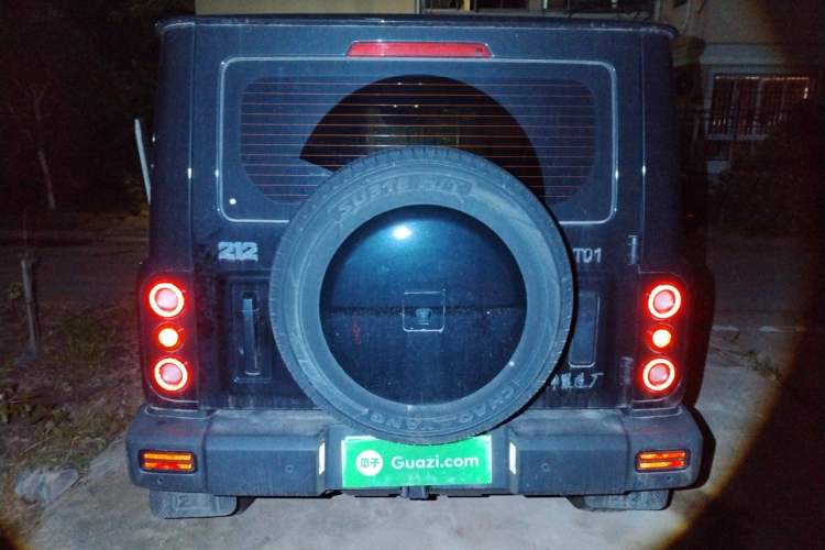 Used 212 T01 2024 2.0T Explorer Rear