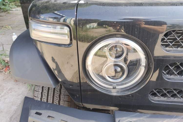 Used 212 T01 2024 2.0T Mechanic Right Front Headlight