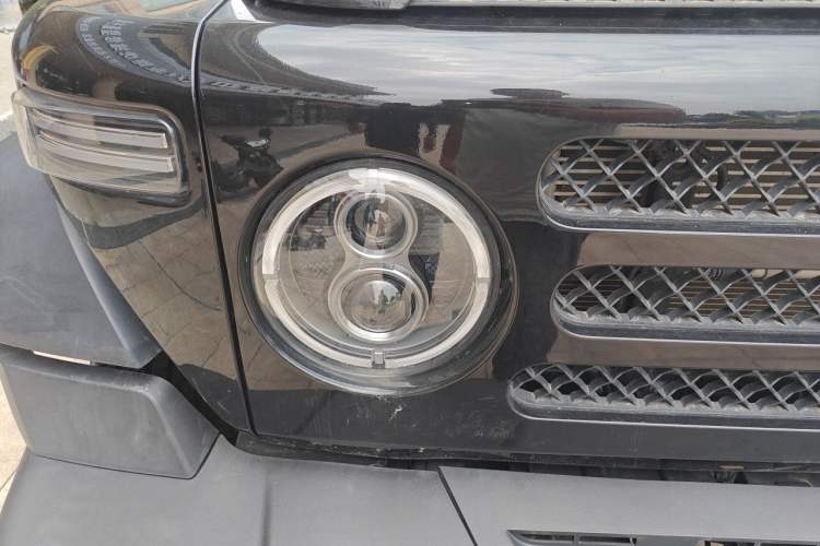 Used 212 T01 2024 2.0T Mechanic Right Front Headlight