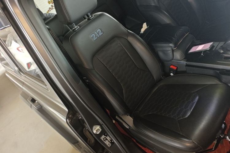 Used 212 T01 2024 2.0T Mechanic Right Front Seat