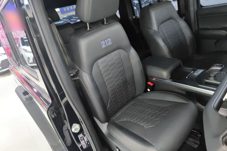 Used 212 T01 2024 2.0T Mechanic Right Front Seat