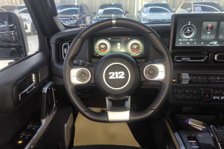 Used 212 T01 2024 2.0T Mechanic Steering Wheel