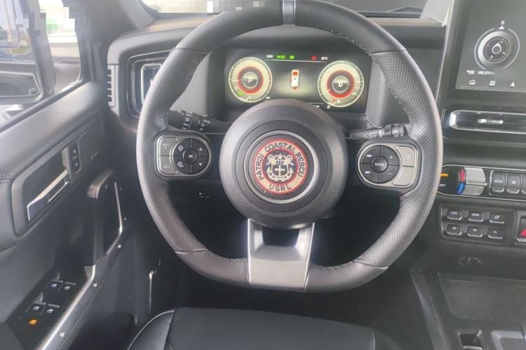 Used 212 T01 2024 2.0T Explorer Steering Wheel