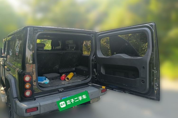 Used 212 T01 2024 2.0T Explorer Trunk