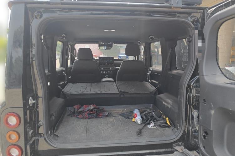 Used 212 T01 2024 2.0T Mechanic Trunk
