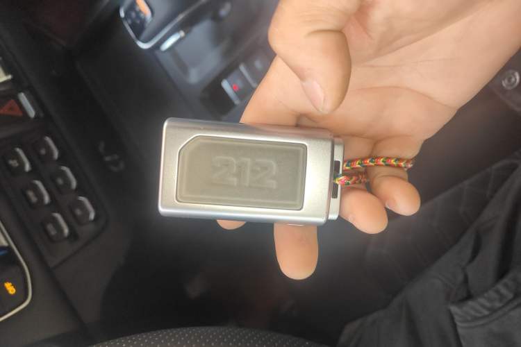 Used 212 T01 2024 2.0T Explorer Vehicle Key