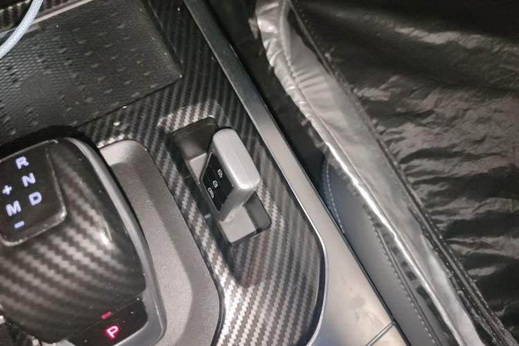 Used 212 T01 2024 2.0T Explorer Vehicle Key