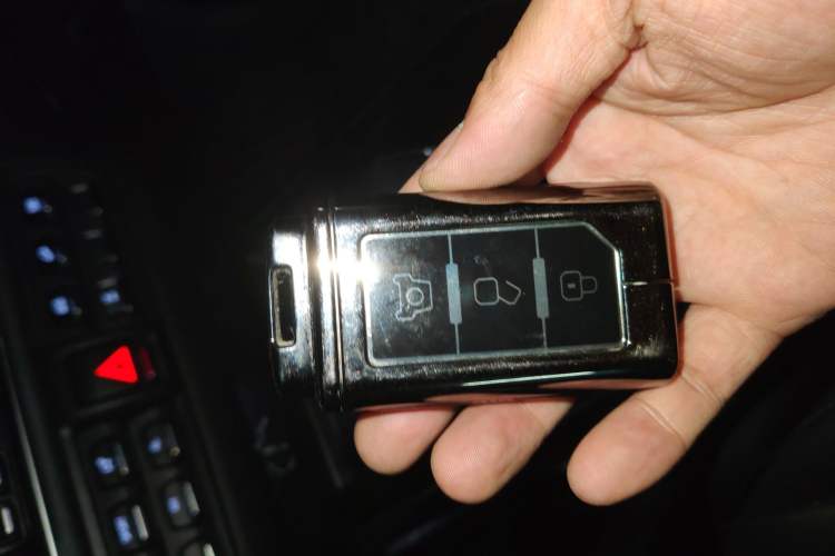Used 212 T01 2024 2.0T Mechanic Vehicle Key