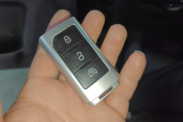 Used 212 T01 2024 2.0T Mechanic Vehicle Key