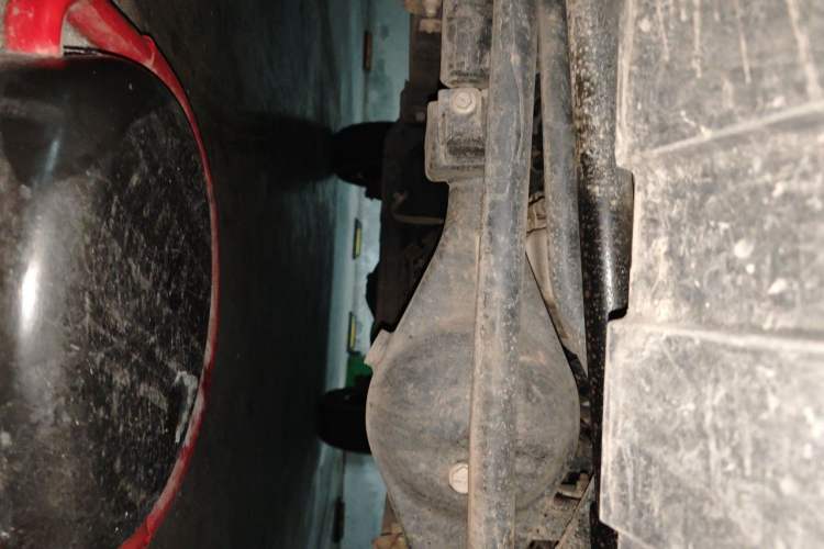 Used 212 T01 2024 2.0T Explorer Chassis Front